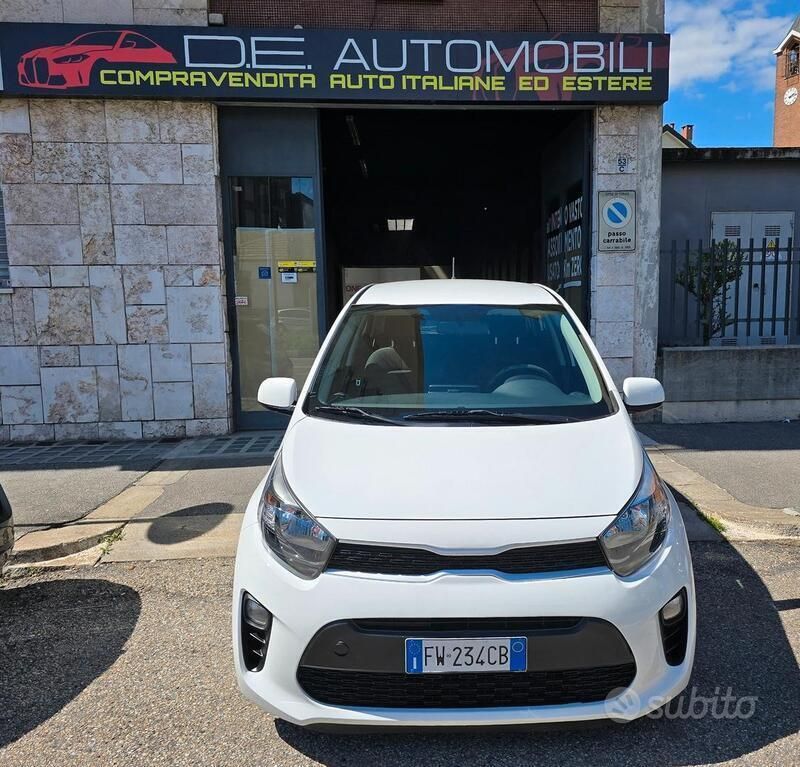 Bianco Usata 2019 Kia Picanto Active Due volumi | 8000 € (Ottimo prezzo) - Immagine 1/4