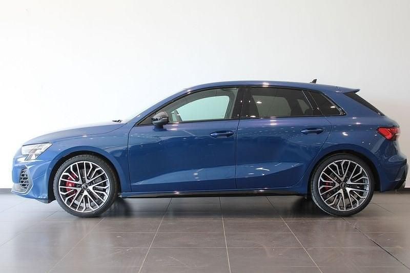 Nuova Audi A3 Sportback Comfort 333 CV (244 kW) 2025 Utilitaria