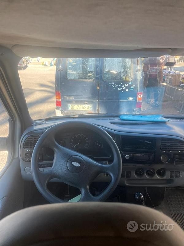 Usata Ford Transit 76 CV (55 kW) 1996 Bianco Berlina