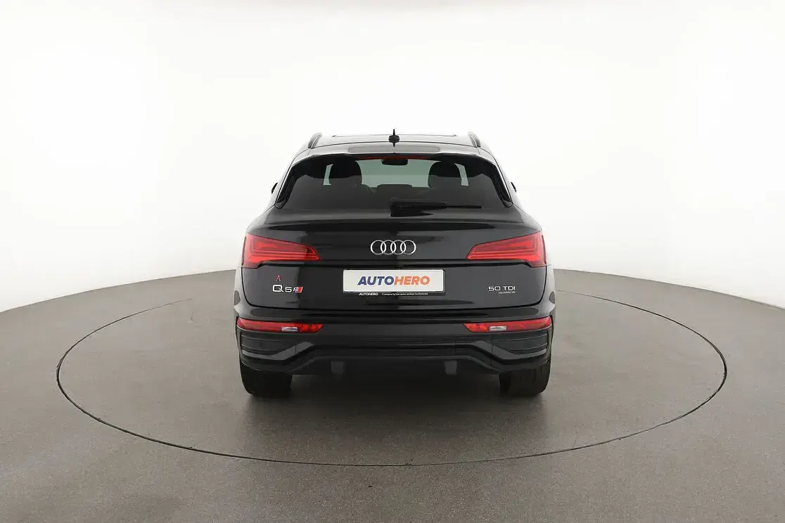 Usata Audi Q5 Sportback S-Line 286 CV (210 kW) 2021 Nero SUV