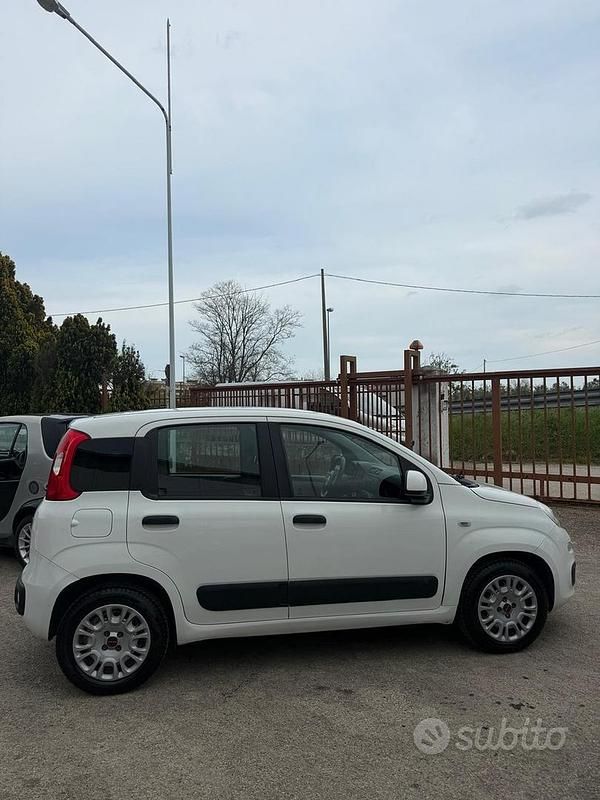 Usata Fiat Panda 75 CV (55 kW) 2015 Bianco Utilitaria