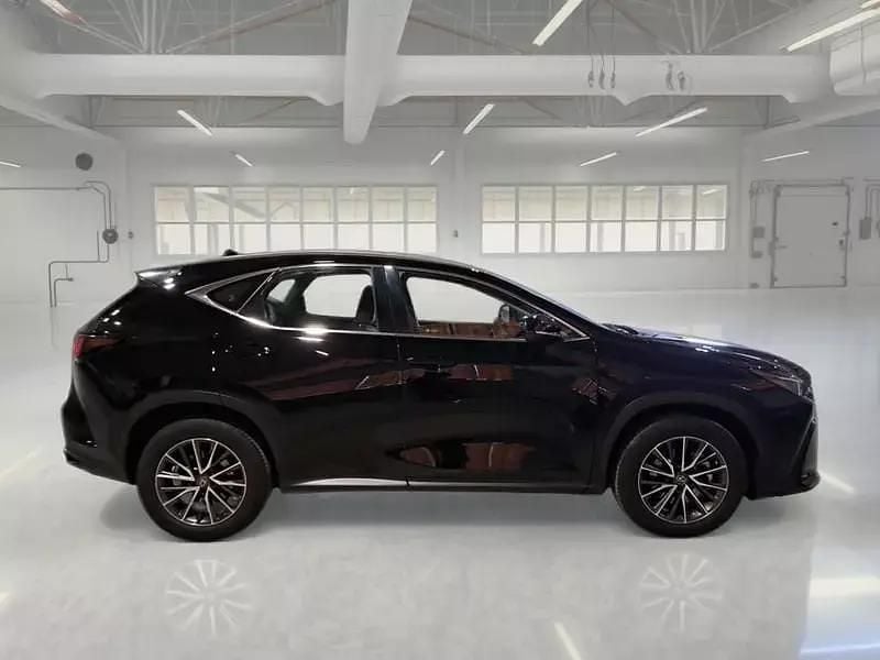 Usata Lexus NX350h Business Edition 190 CV (139 kW) 2023 Nero SUV
