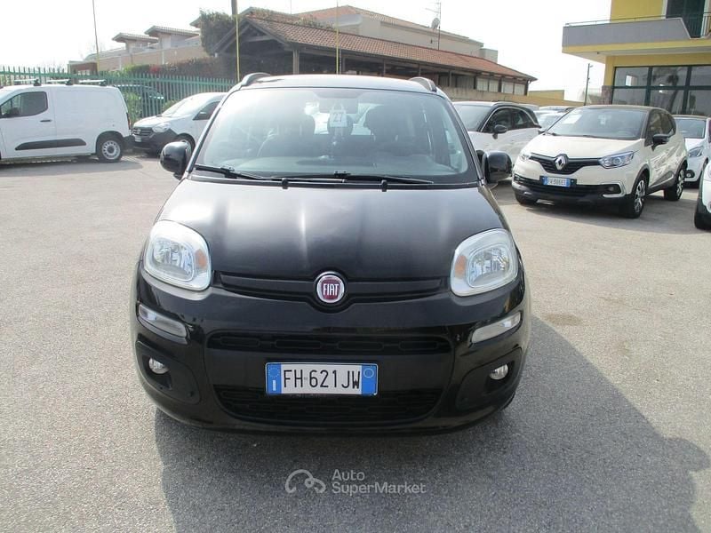 Usata Fiat Panda Lounge 69 CV (50 kW) 2017 Nero Utilitaria