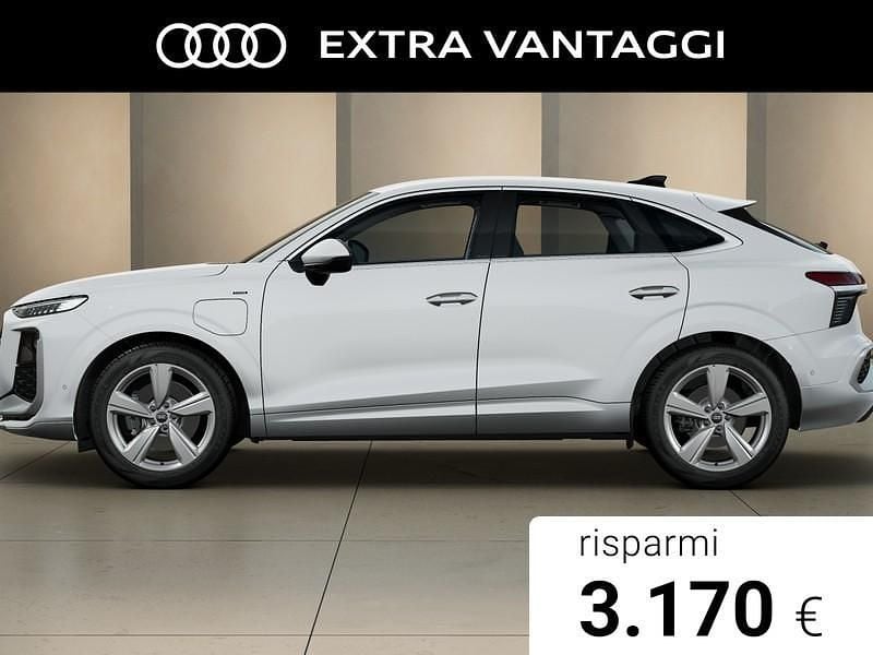 Nuova Audi Q3 Sportback S-Line 272 CV (200 kW) 2026 Bianco arkona SUV