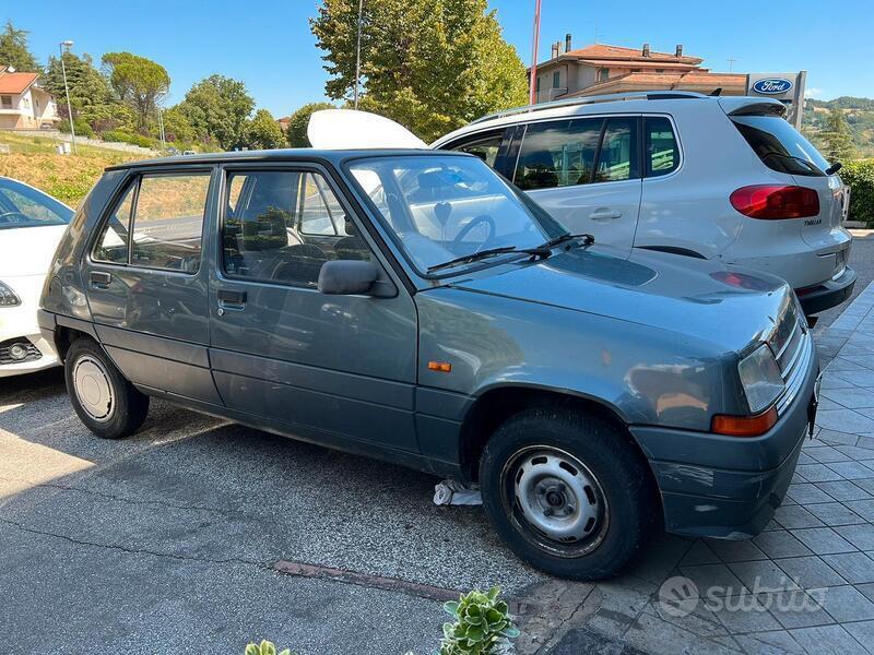 Usato 1989 Renault R5 1.1 Benzin 46 CV (600 €)