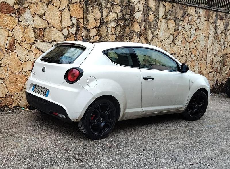 Usata Alfa Romeo MiTo 85 CV (62 kW) 2009 Bianco Utilitaria