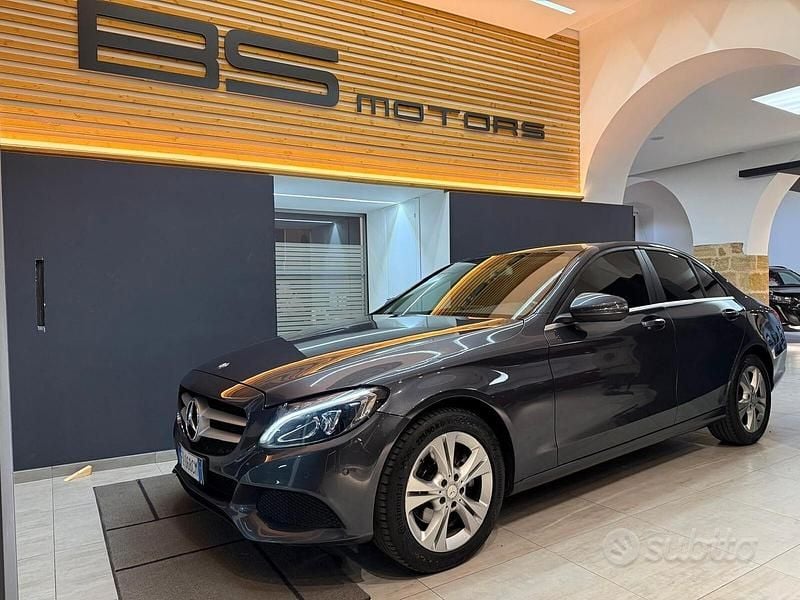 Usata Mercedes C220 Executive 169 CV (124 kW) 2016 Grigio Berlina