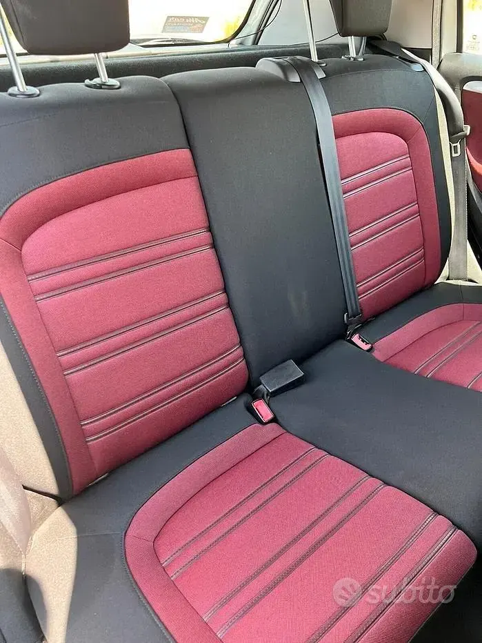 Usata Fiat Punto Evo 75 CV (55 kW) 2010 Bianco Utilitaria