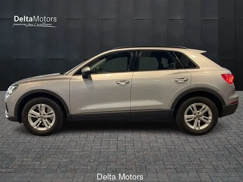 Usata Audi Q3 Ambiente 190 CV (139 kW) 2020 Argento (metallizzato) SUV
