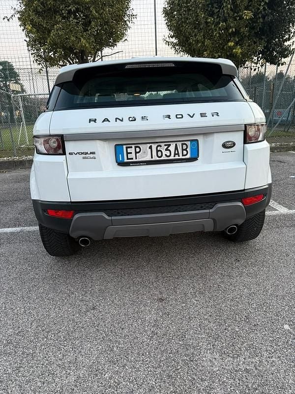 Usata Land Rover Range Rover evoque Prestige 190 CV (139 kW) 2012 SUV