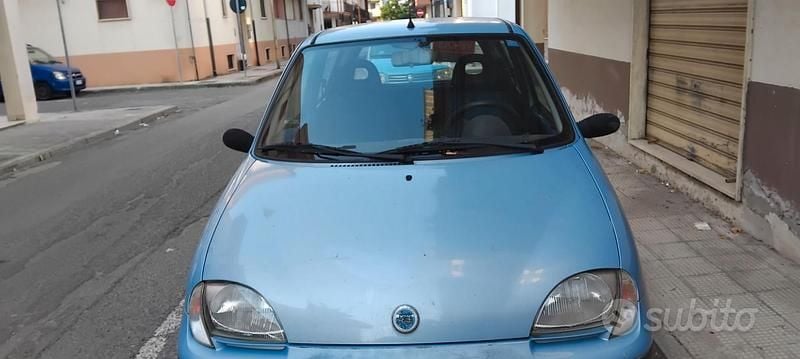 Usata Fiat Seicento S 54 CV (39 kW) 2004 Blu Utilitaria
