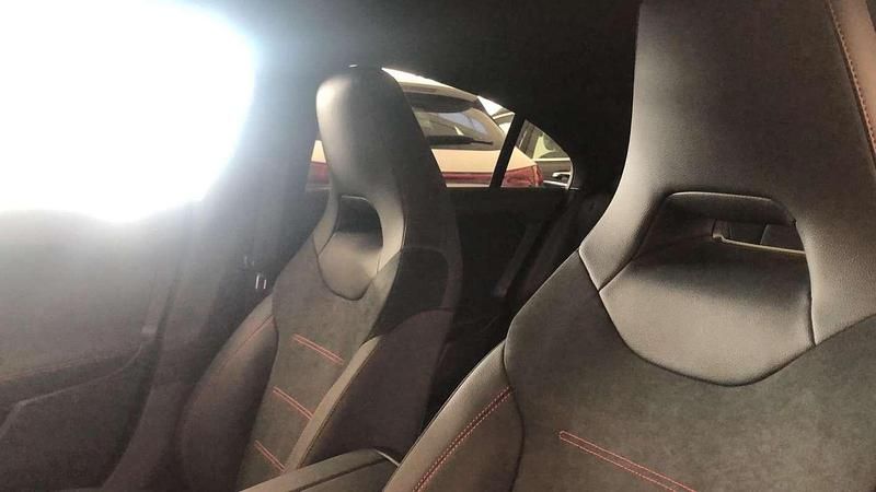 Usata Mercedes CLA200 150 CV (110 kW) 2023 Nero Coupé