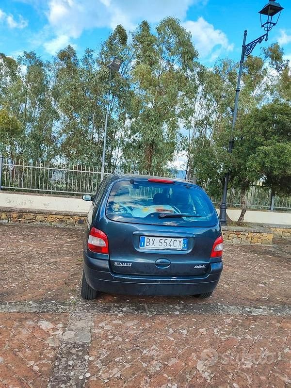 Usata Renault Mégane 102 CV (75 kW) 2002 Monovolume