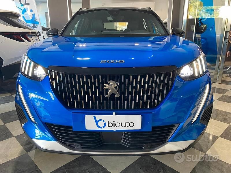 Usata Peugeot 2008 GTi 130 CV (95 kW) 2023 Blu SUV