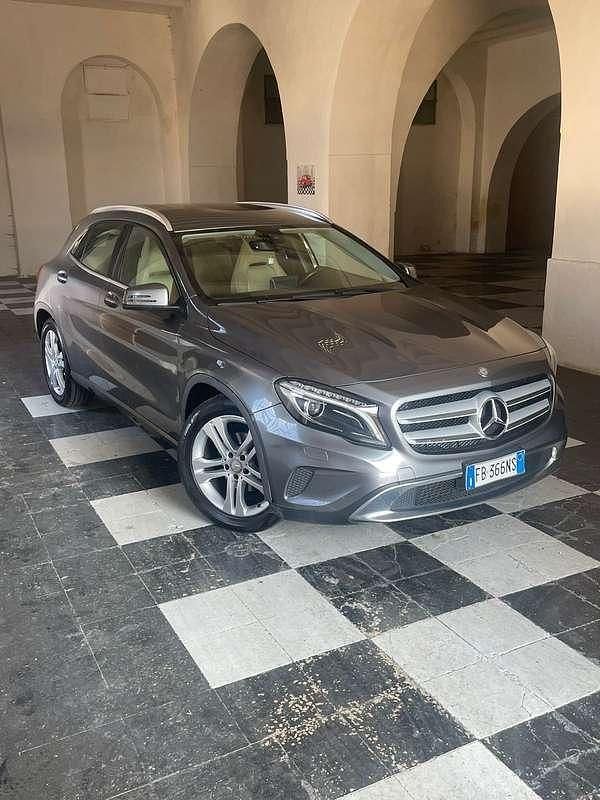 Usata 2015 Mercedes GLA200 Executive SUV | 13.499 € (Buon prezzo) - Immagine 1/4