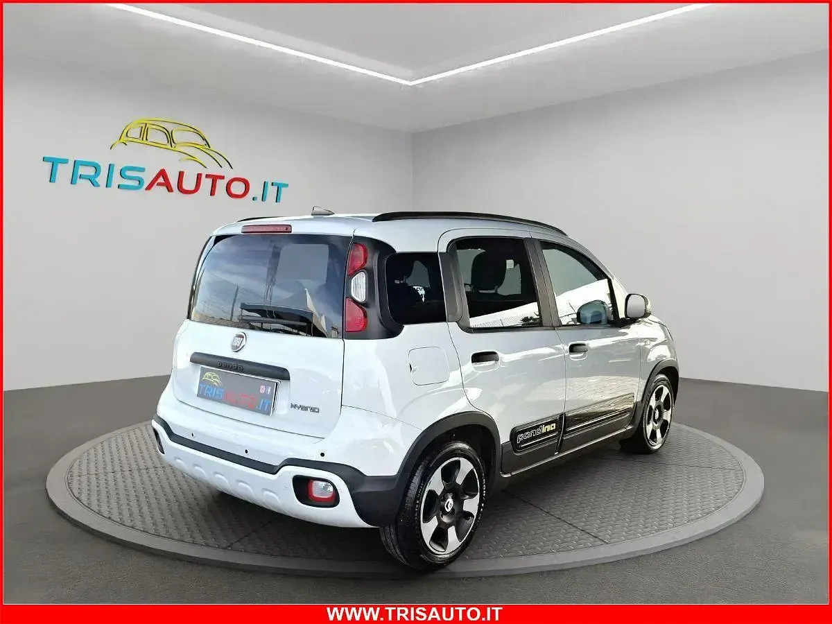 Usata Fiat Panda 71 CV (52 kW) 2025 Bianco Utilitaria
