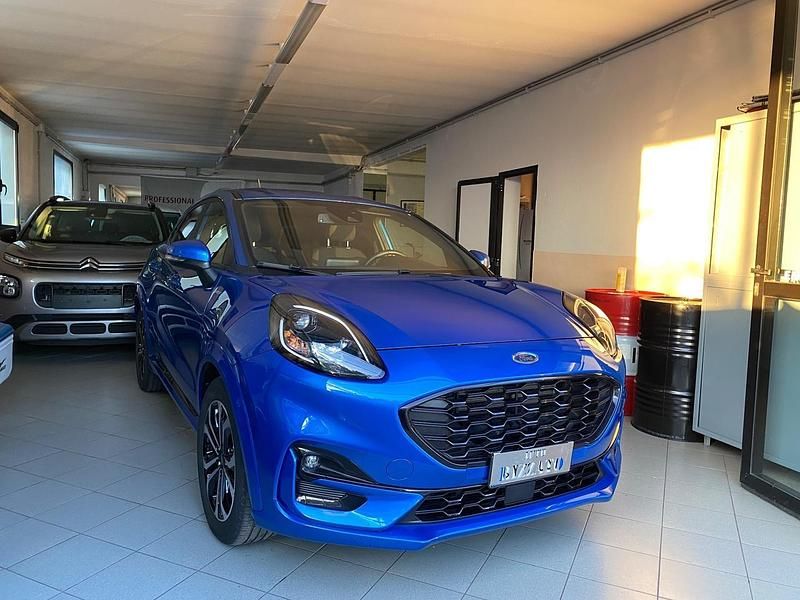 Usata Ford Puma ST-Line 125 CV (91 kW) 2023 Blu Berlina