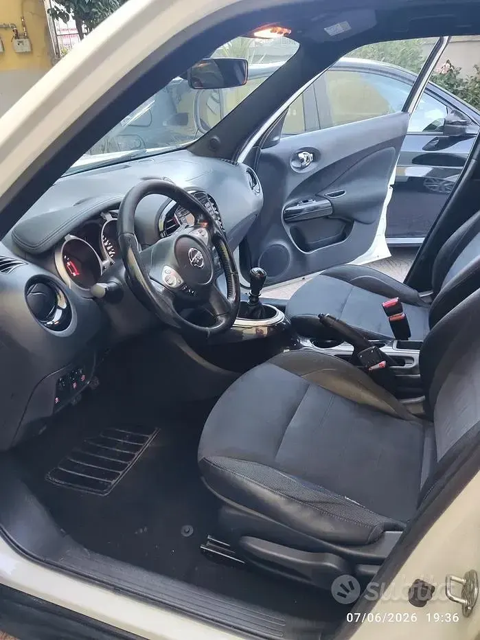 Usata Nissan Juke N-Connecta 110 CV (80 kW) 2017 Bianco SUV