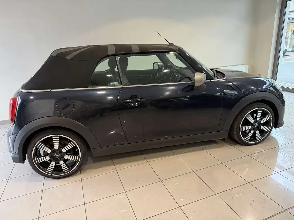 Usata Mini Cooper Cabriolet Premium Plus 136 CV (100 kW) 2023 Blu/azzurro Cabrio