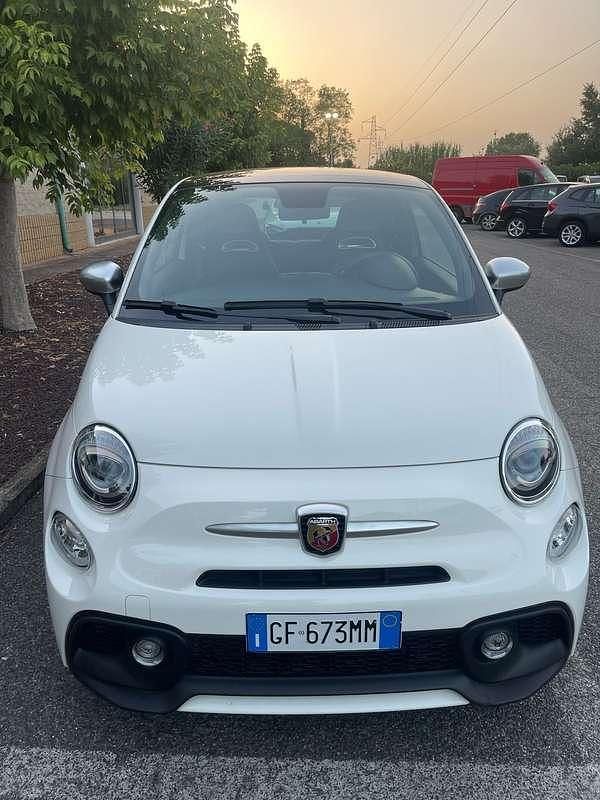 Usata Abarth 595 Turismo 165 CV (121 kW) 2021 Bianco Utilitaria