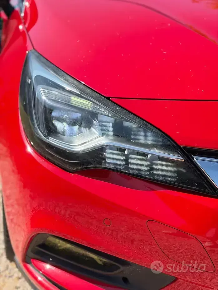 Usata Opel Astra Innovation 136 CV (100 kW) 2016 Rosso Berlina
