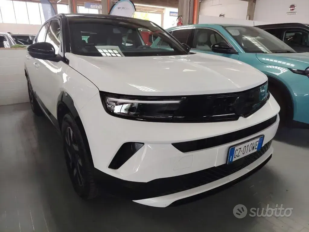 Usata Opel Mokka 131 CV (96 kW) 2024 Bianco SUV