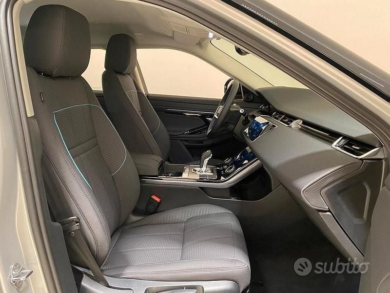 Usata Land Rover Range Rover evoque 300 CV (220 kW) 2021 Grigio Berlina
