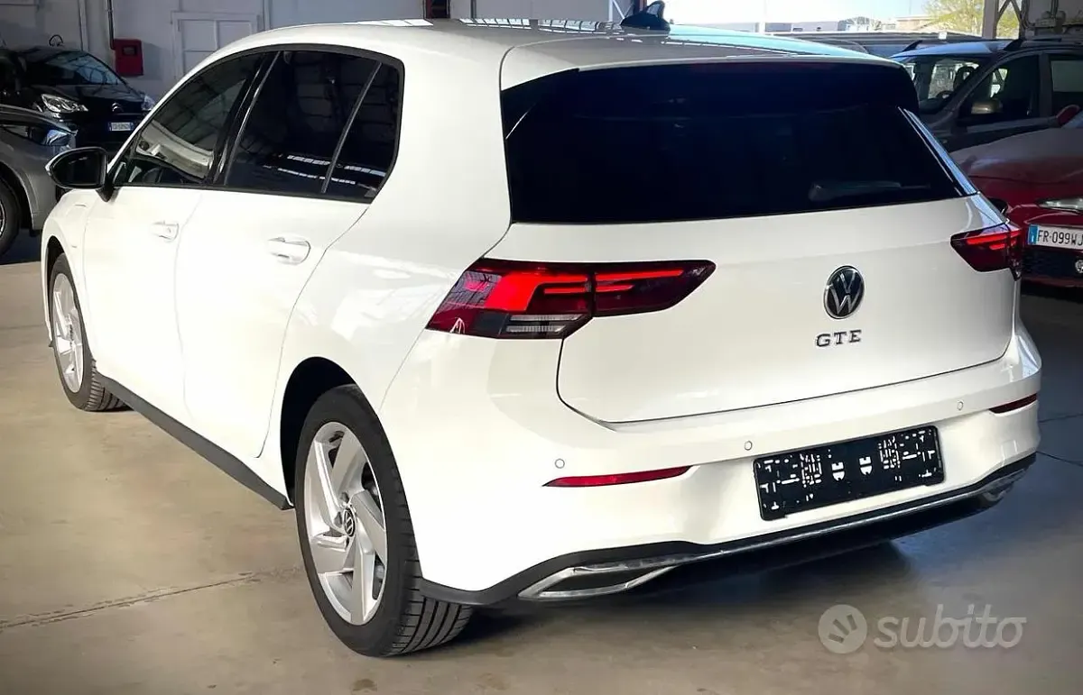 Usata VW Golf VIII GTE 150 CV (110 kW) 2021 Bianco Berlina