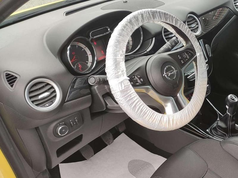 Usata Opel Adam S 69 CV (50 kW) 2017 Giallo Utilitaria
