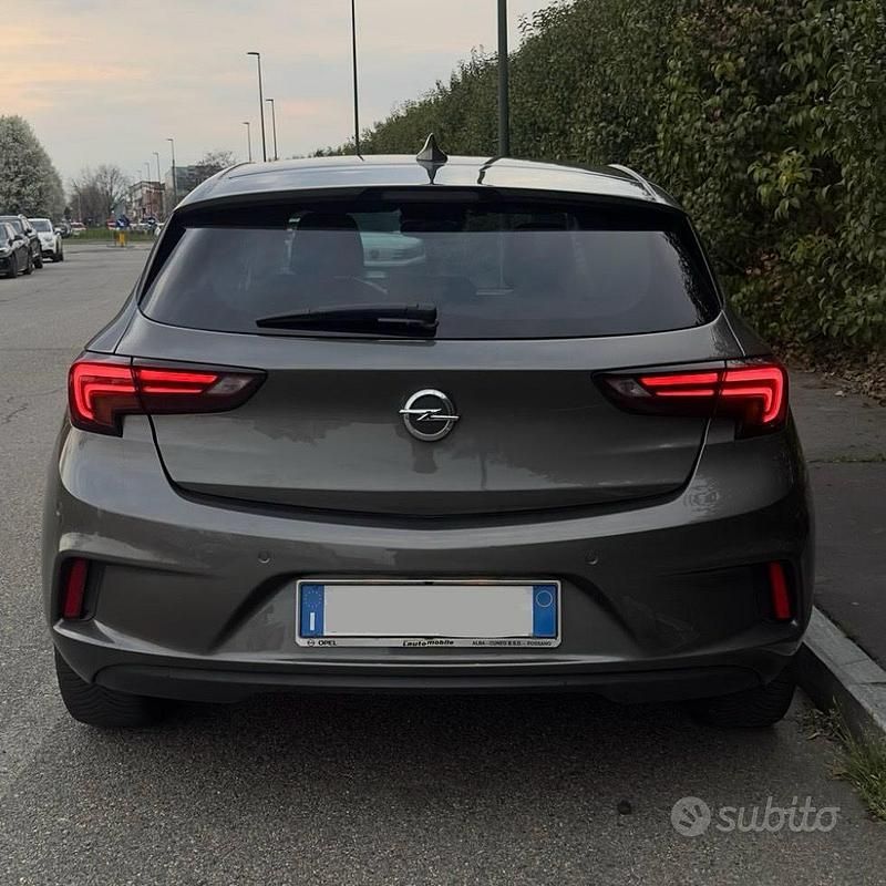 Usata Opel Astra OPC 110 CV (80 kW) 2018 Marrone Berlina