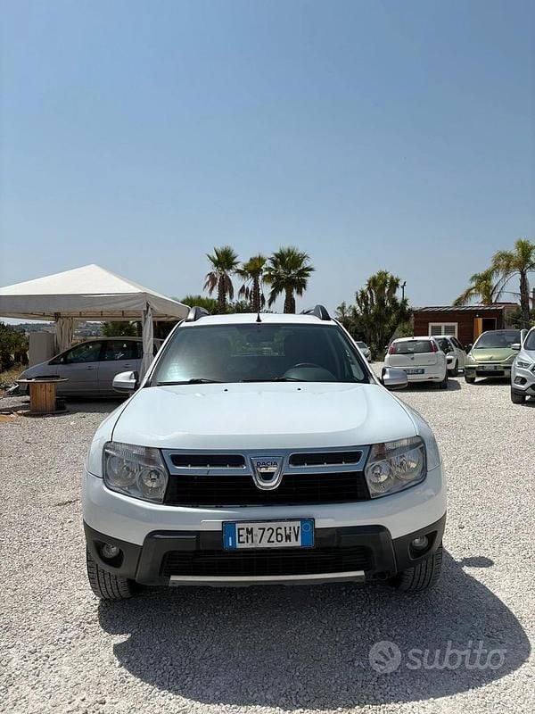 Usata Dacia Duster 110 CV (80 kW) 2012 Bianco SUV