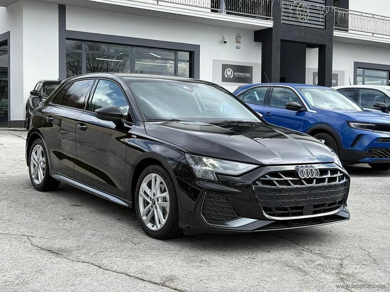 Usata Audi A3 S-Line 150 CV (110 kW) 2025 Nero Berlina