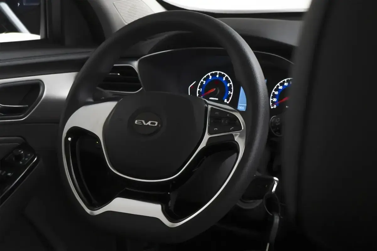 Nuova EVO Evo 5 119 CV (87 kW) 2026 Blu SUV