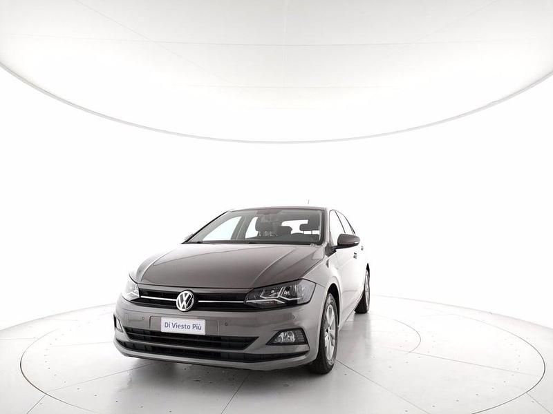 Usata VW Polo Comfortline 80 CV (58 kW) 2018 Z1 limestone grey metallizzato Utilitaria
