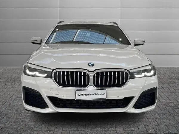 Usata BMW 520 M Sport 190 CV (139 kW) 2023 Bianco Berlina