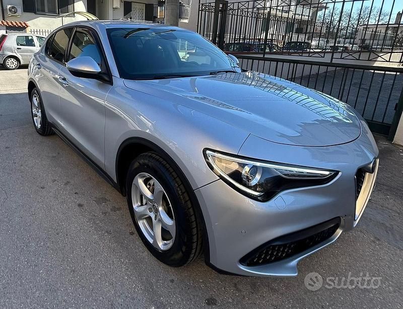 Usata Alfa Romeo Stelvio 190 CV (139 kW) 2018 SUV
