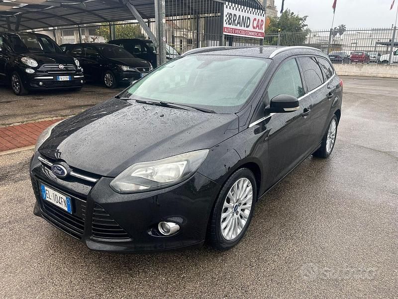 Usata Ford Focus Titanium 115 CV (84 kW) 2012 Nero Station wagon