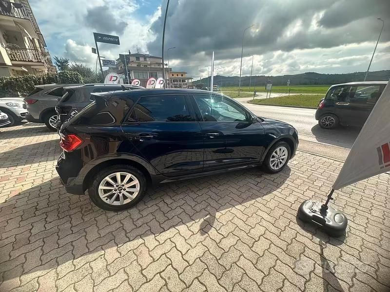 Usata Audi A1 Ambiente 116 CV (85 kW) 2020 Blu SUV