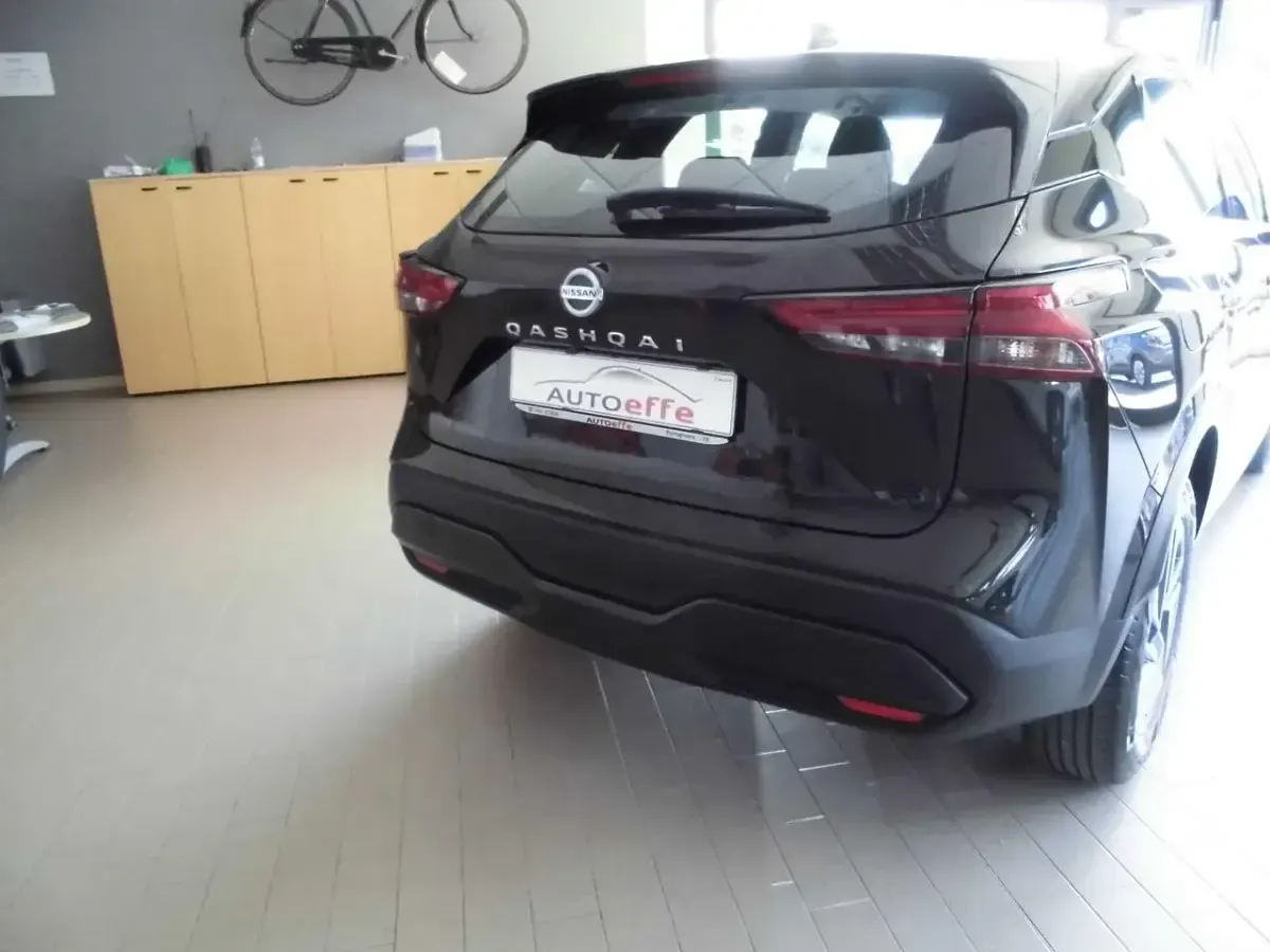 Usata Nissan Qashqai 140 CV (102 kW) 2022 Nero SUV