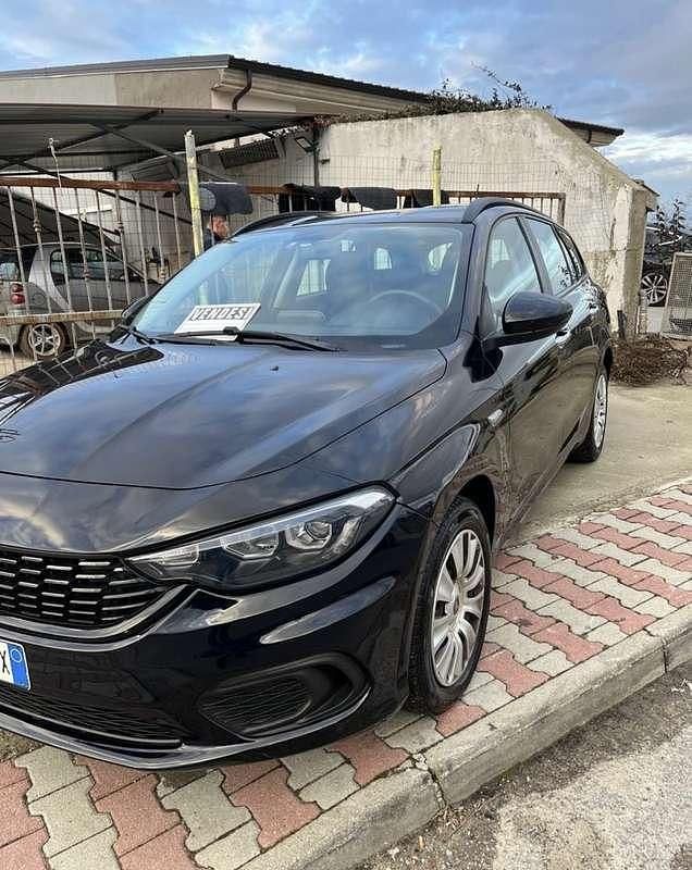 Usata Fiat Tipo Lounge 120 CV (88 kW) 2020 Station wagon