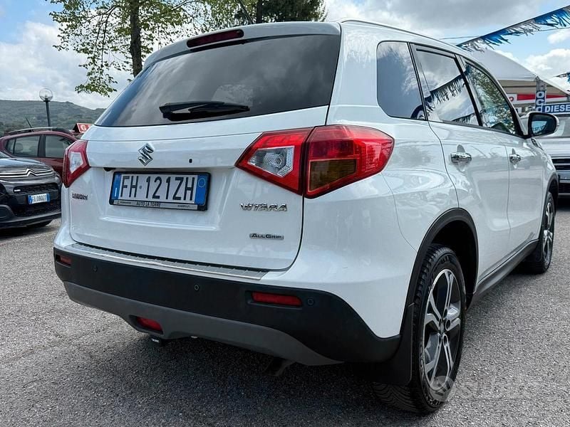 Usata Suzuki Vitara 120 CV (88 kW) 2018 Other SUV