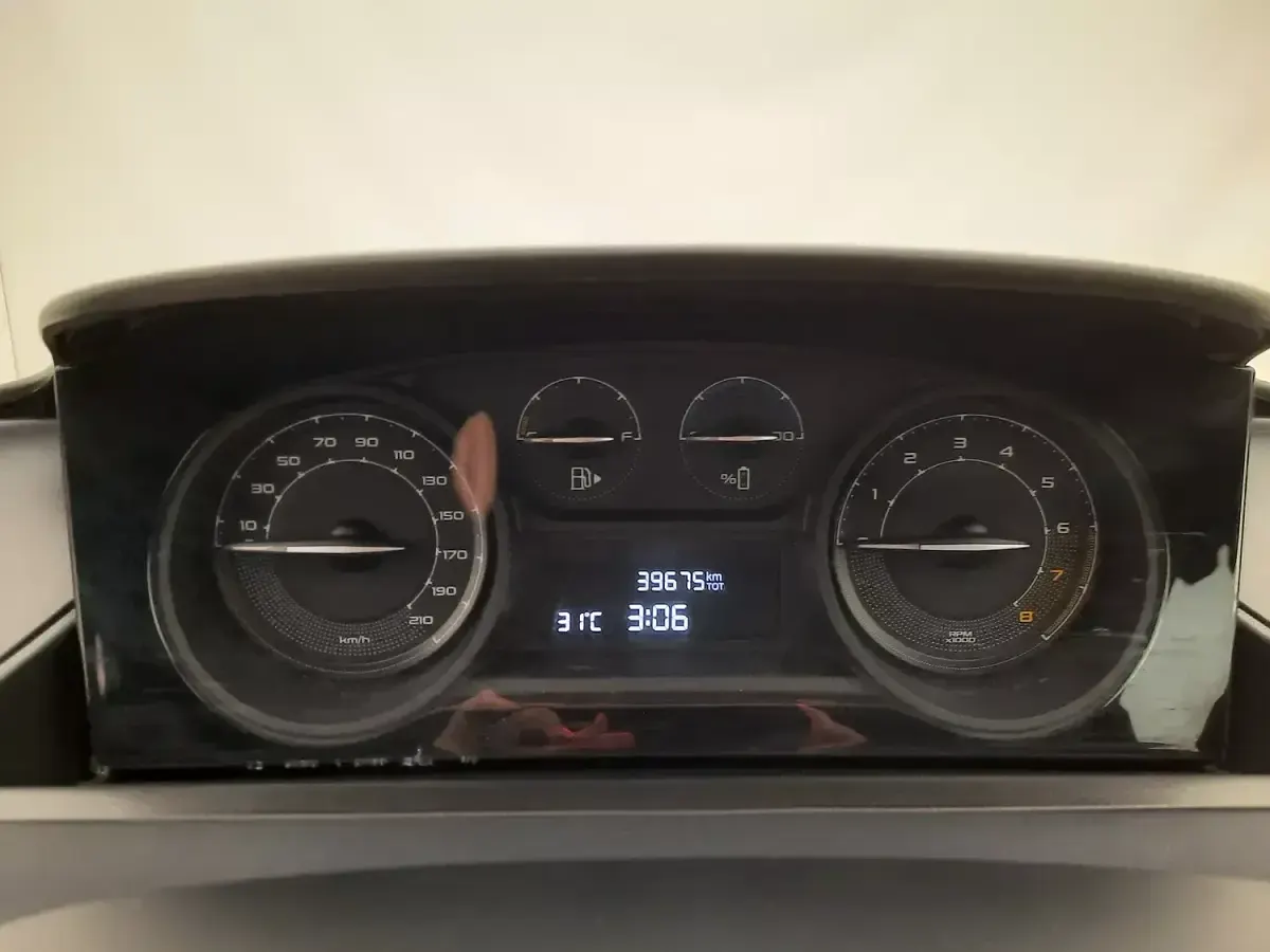 Usata Lancia Ypsilon 69 CV (50 kW) 2024 Grigiogrigio Utilitaria