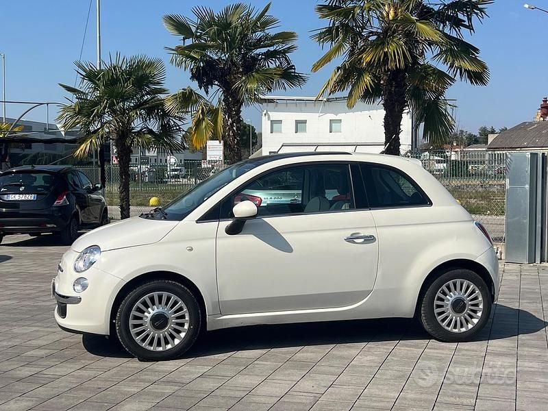 Usata Fiat 500 Lounge 69 CV (50 kW) 2010 Bianco Berlina