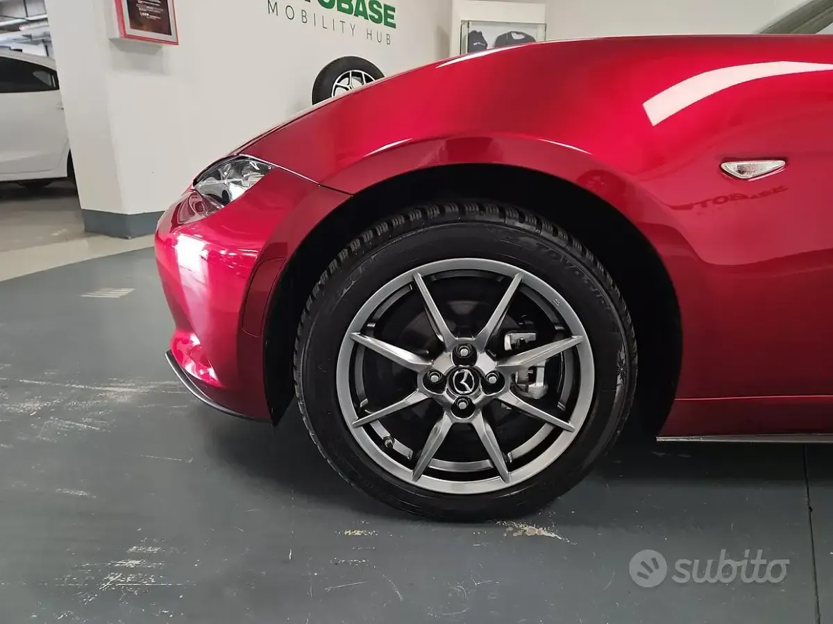 Gebraucht Mazda MX5 Exceed 132 PS (97 kW) 2022 Rot Cabrio