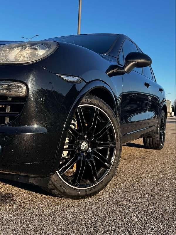 Usata Porsche Cayenne 250 CV (183 kW) 2011 Nero SUV