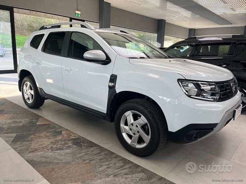 Usata Dacia Duster Comfort 110 CV (80 kW) 2018 Bianco SUV