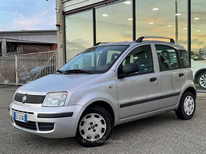 Usata Fiat Panda Easy 69 CV (50 kW) 2012 Argento Utilitaria