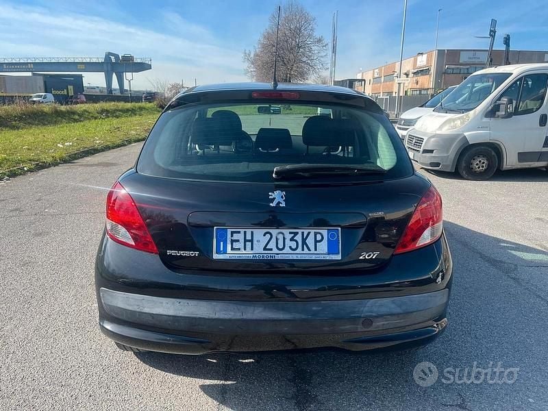 Occasion Peugeot 207 70 ch (51 kW) 2011 Noir Berline