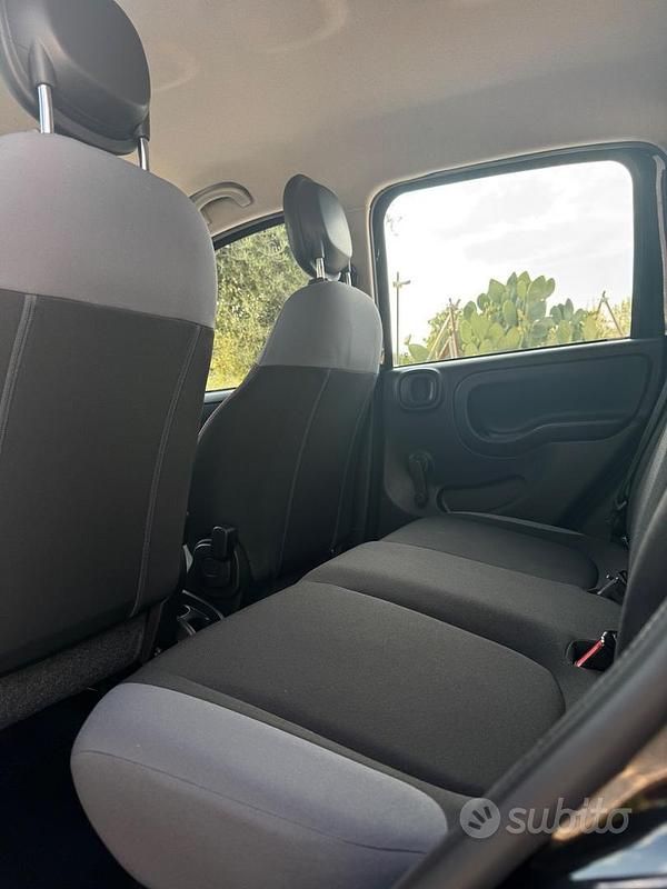 Usata Fiat Panda 69 CV (50 kW) 2017 Nero Utilitaria