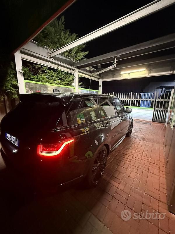 Usata Land Rover Range Rover Sport 249 CV (183 kW) 2021 Nero SUV